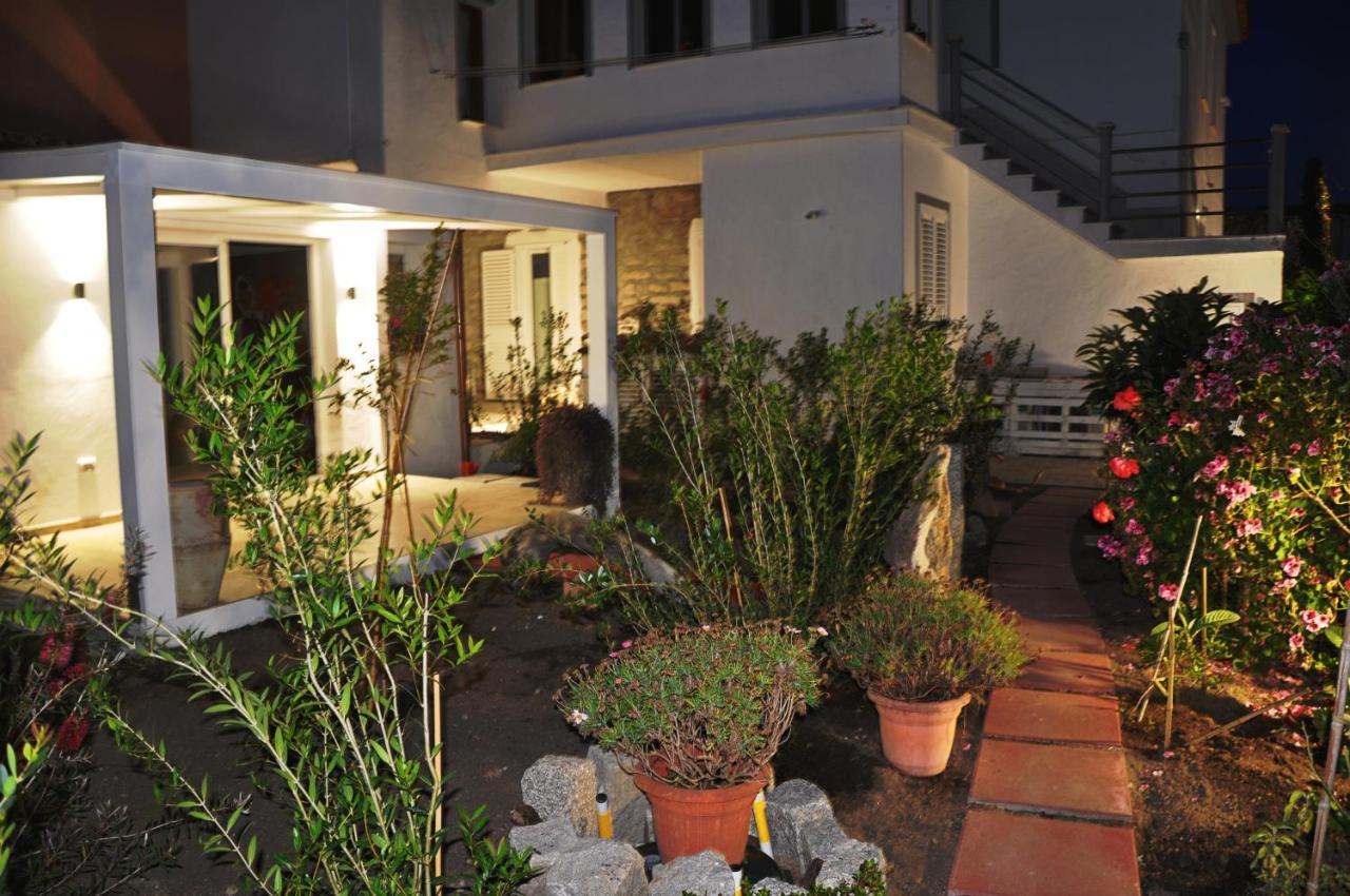 B&B Les Chambres Rooms & Suite Santa Teresa Gallura Exterior photo