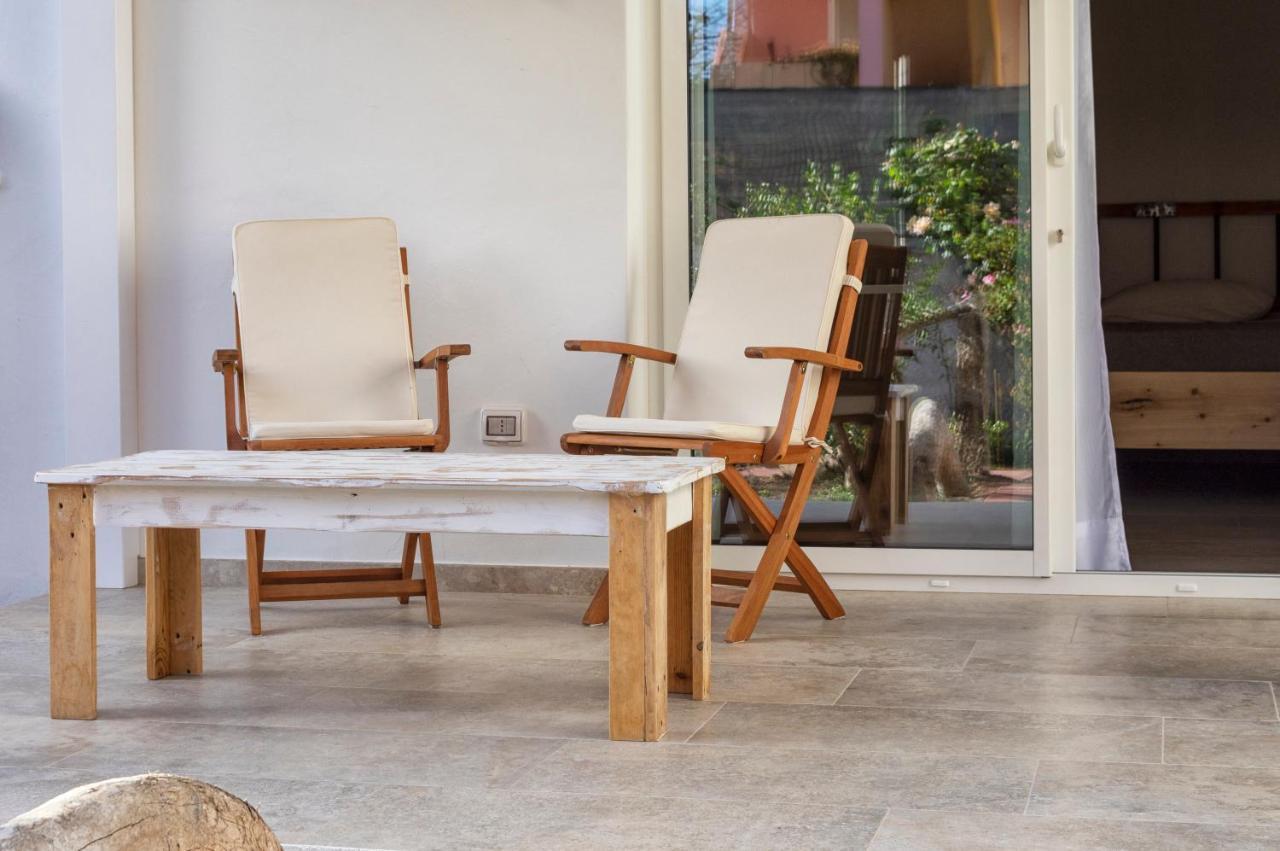 B&B Les Chambres Rooms & Suite Santa Teresa Gallura Exterior photo