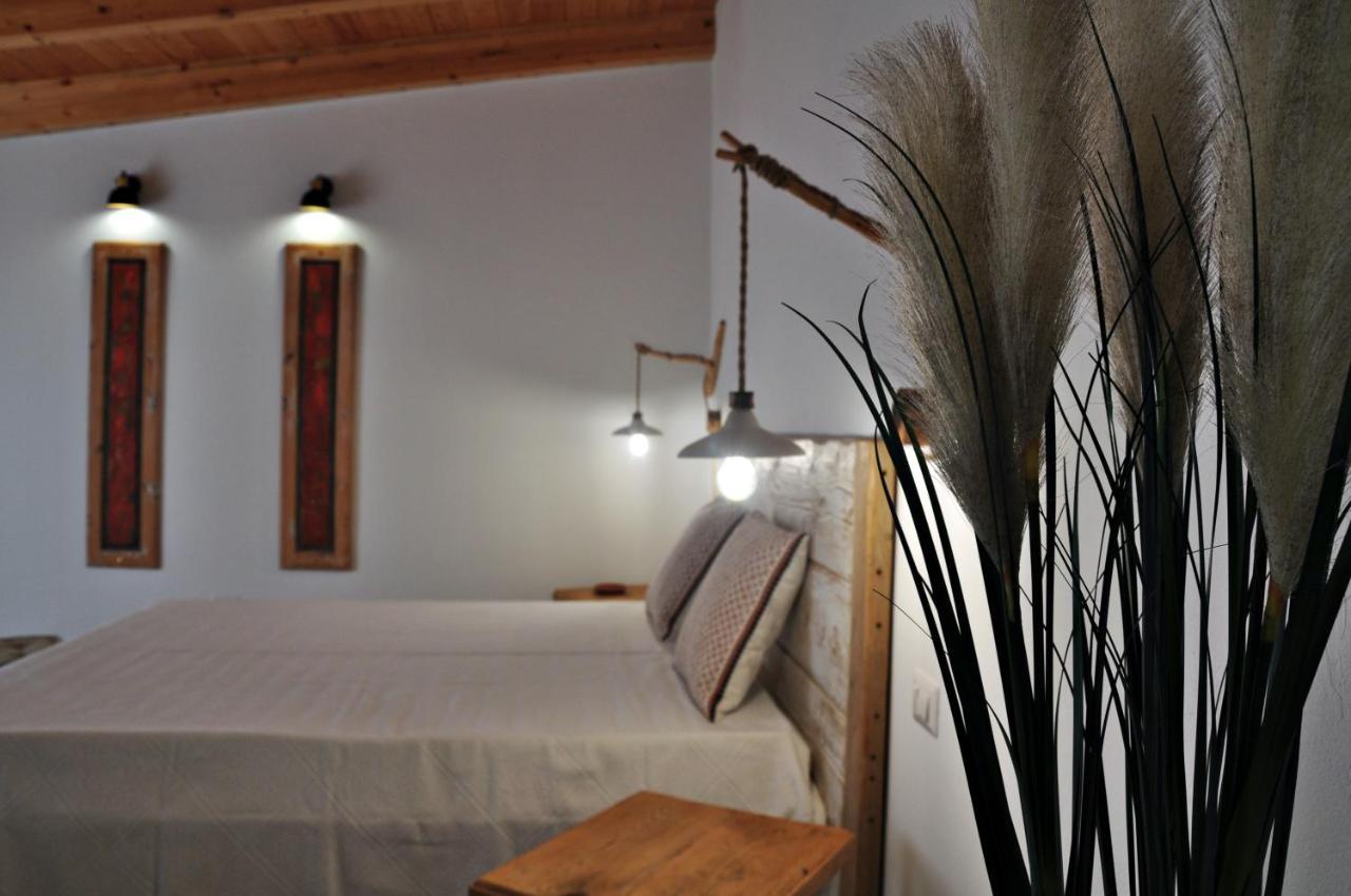 B&B Les Chambres Rooms & Suite Santa Teresa Gallura Exterior photo