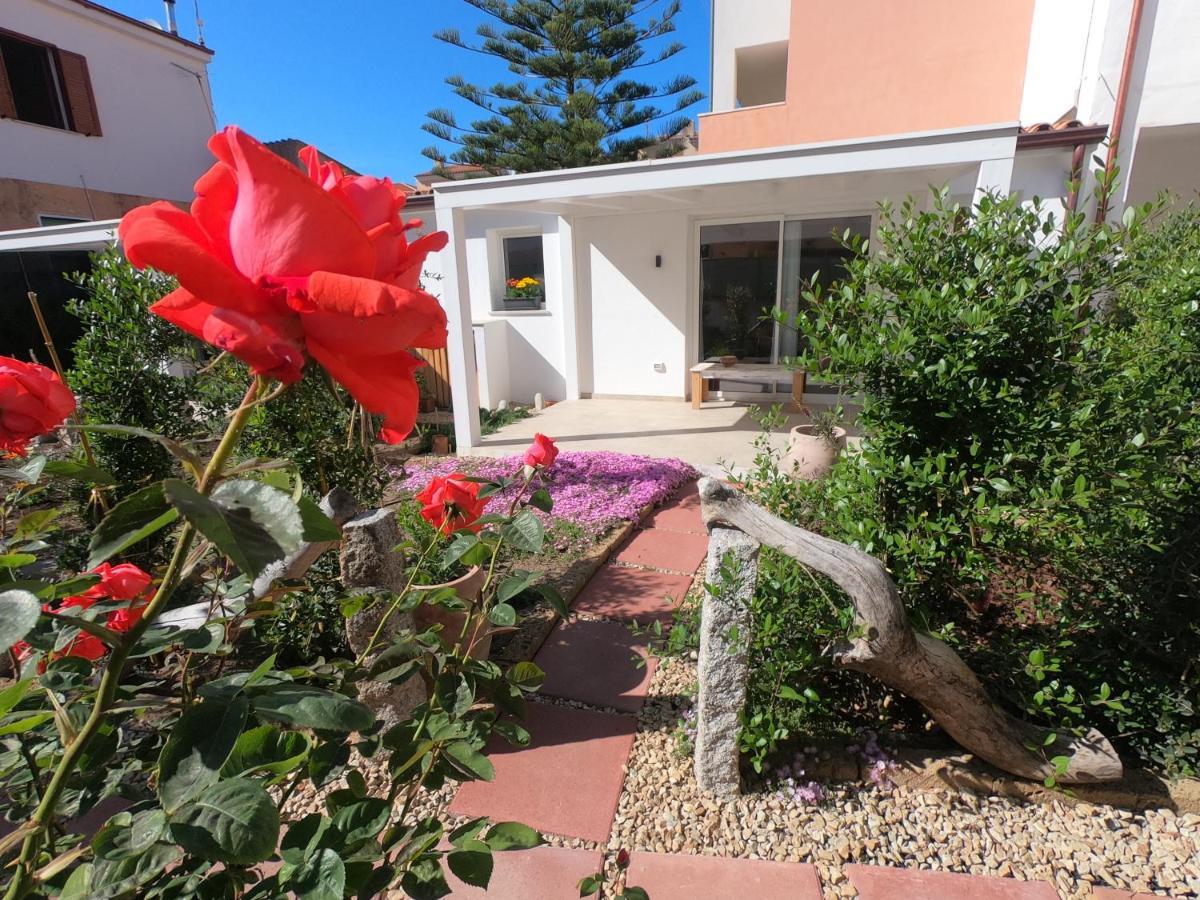 B&B Les Chambres Rooms & Suite Santa Teresa Gallura Exterior photo