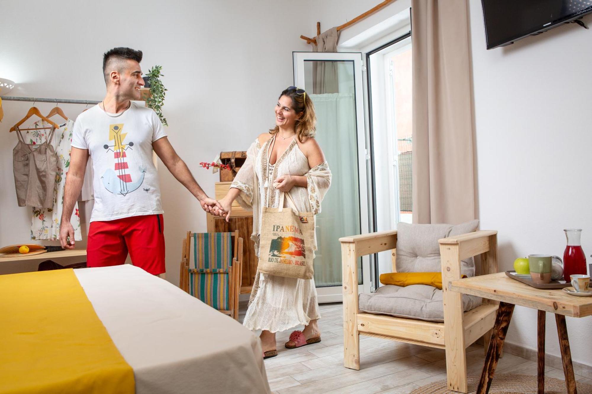 B&B Les Chambres Rooms & Suite Santa Teresa Gallura Exterior photo