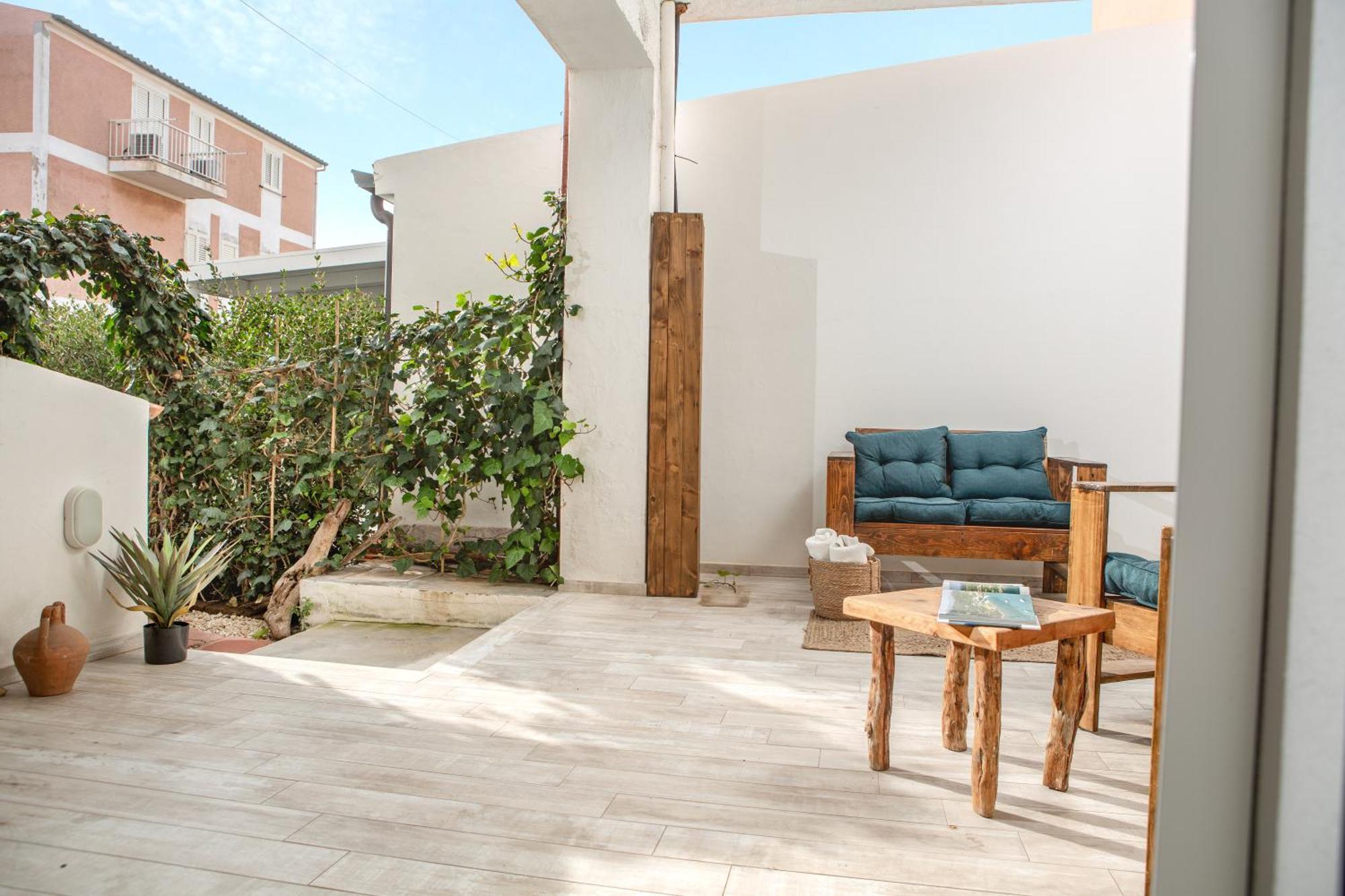 B&B Les Chambres Rooms & Suite Santa Teresa Gallura Exterior photo