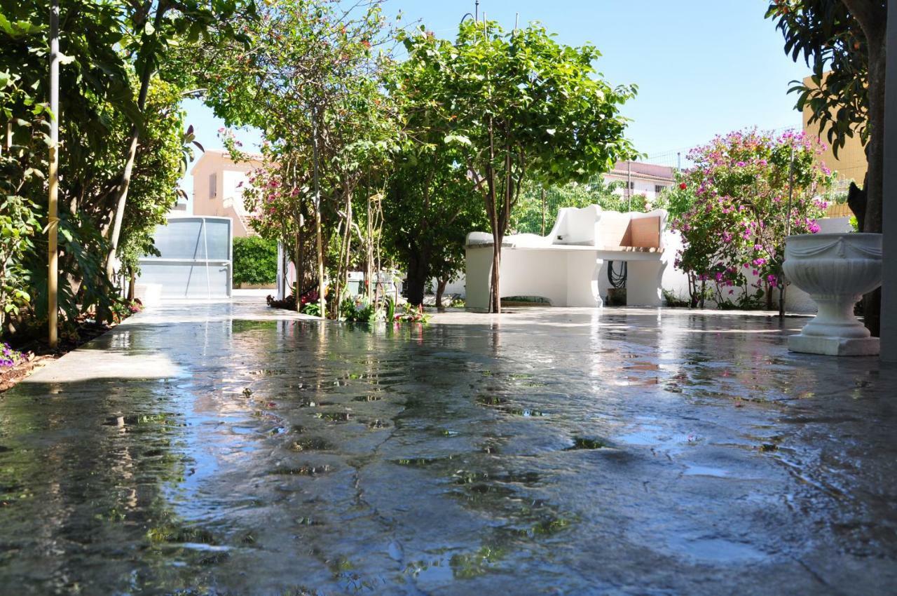 B&B Les Chambres Rooms & Suite Santa Teresa Gallura Exterior photo